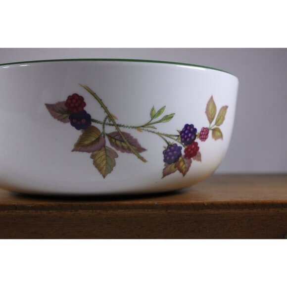 1986 English Royal Worcester Evesham Vale 8" round bowl, Freezer to Oven, Oven - Picture 4 of 10